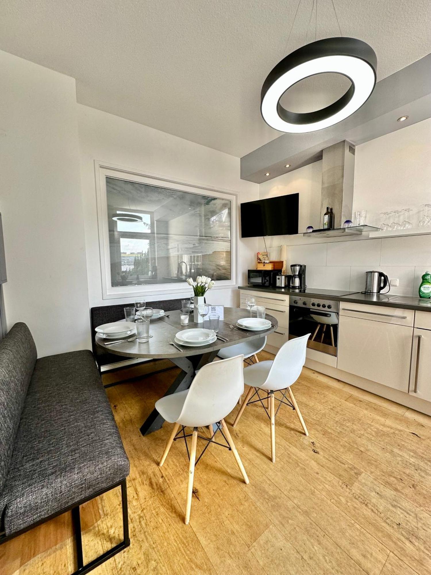 אולדנבורג Geraeumiges City-Apartment Mit 2 Badezimmer Und Parkplaetzen D46-Og מראה חיצוני תמונה