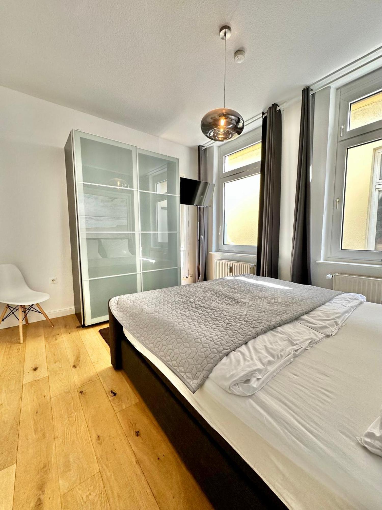אולדנבורג Geraeumiges City-Apartment Mit 2 Badezimmer Und Parkplaetzen D46-Og מראה חיצוני תמונה