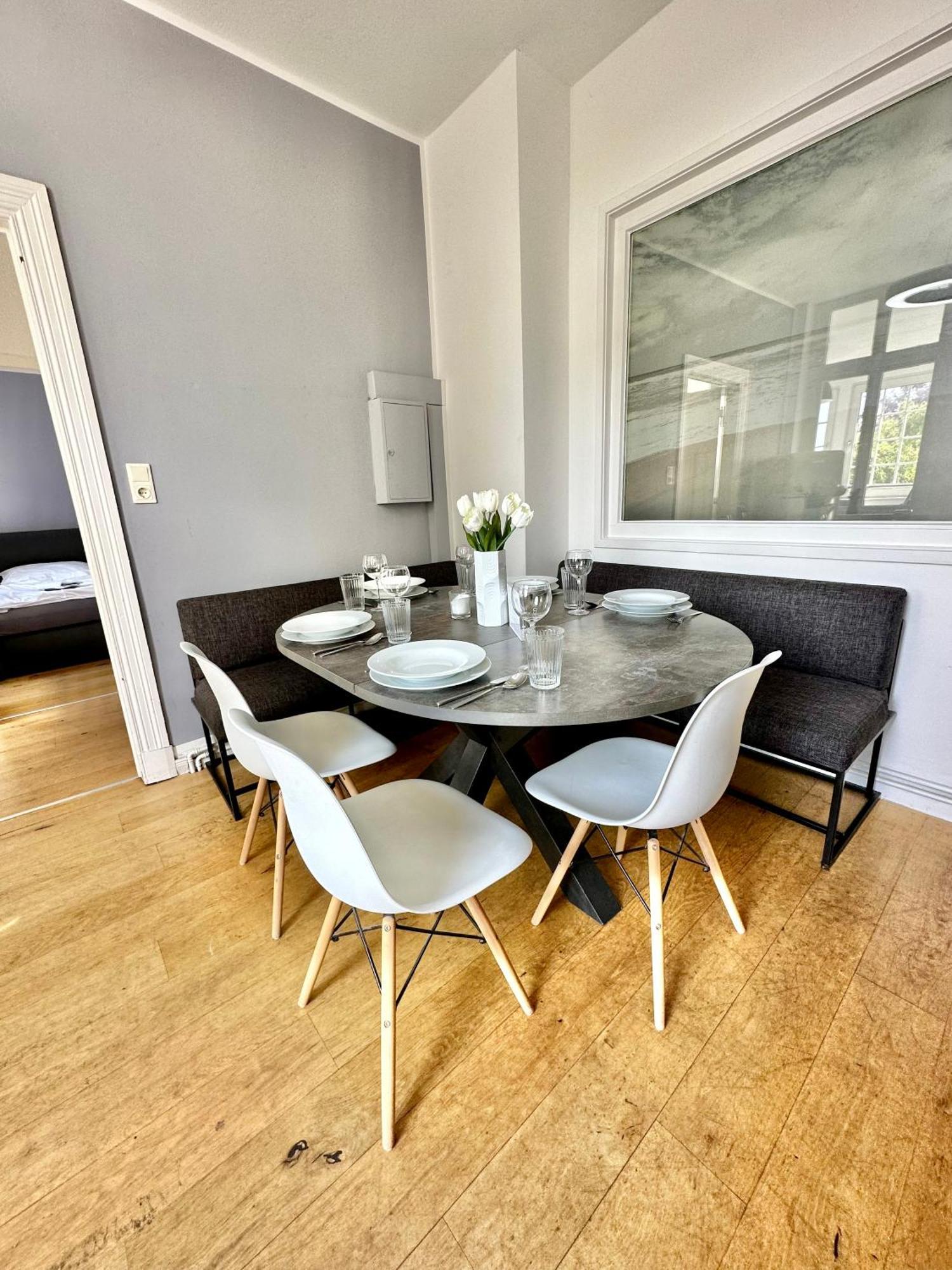 אולדנבורג Geraeumiges City-Apartment Mit 2 Badezimmer Und Parkplaetzen D46-Og מראה חיצוני תמונה
