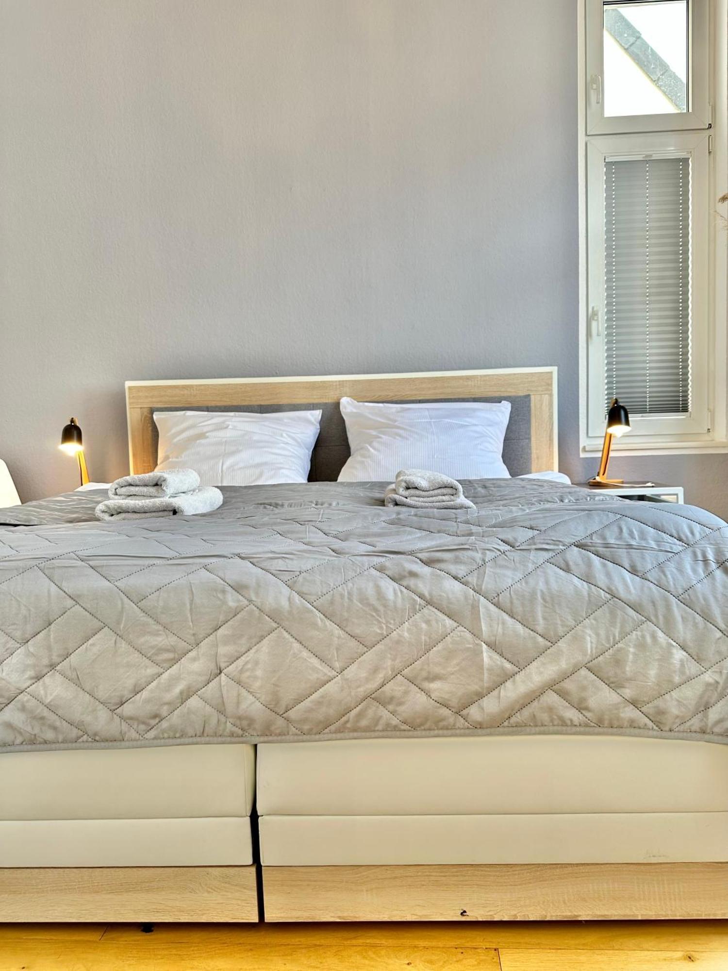 אולדנבורג Geraeumiges City-Apartment Mit 2 Badezimmer Und Parkplaetzen D46-Og מראה חיצוני תמונה
