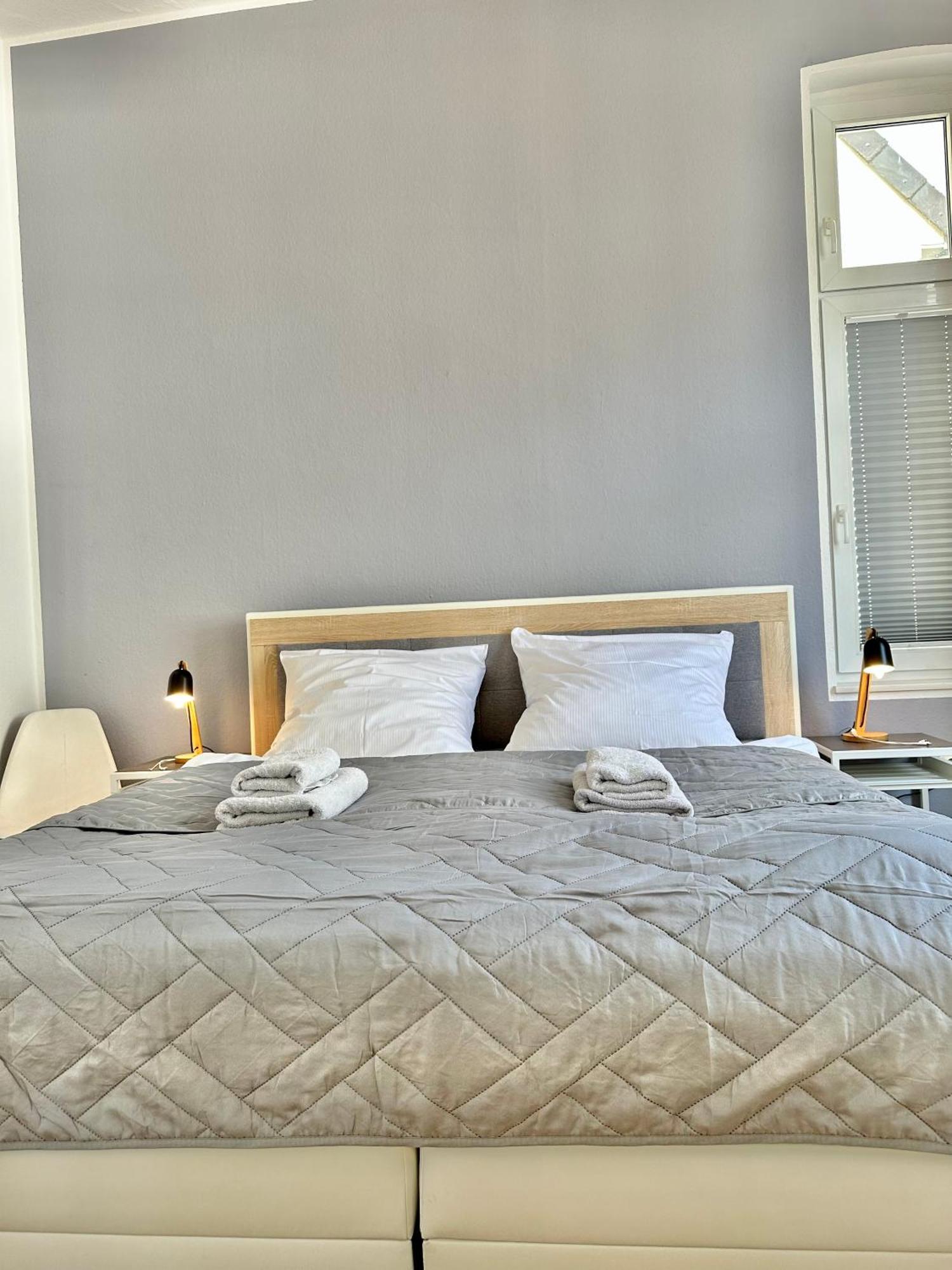 אולדנבורג Geraeumiges City-Apartment Mit 2 Badezimmer Und Parkplaetzen D46-Og מראה חיצוני תמונה